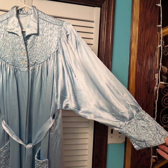1950 Blue Women's Satin Robe - Picture 2 of 10